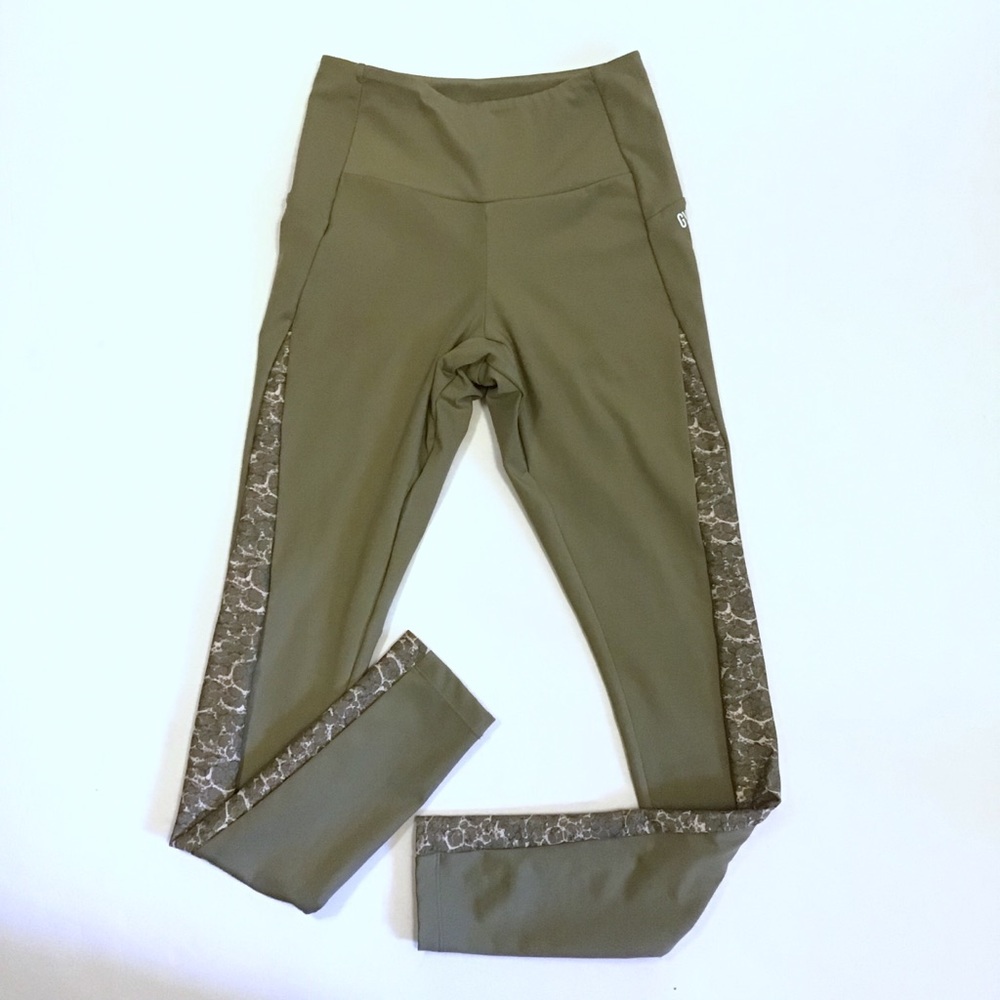 GYMSHARK | Leggings - Light Army Green - Picture 2 of 5